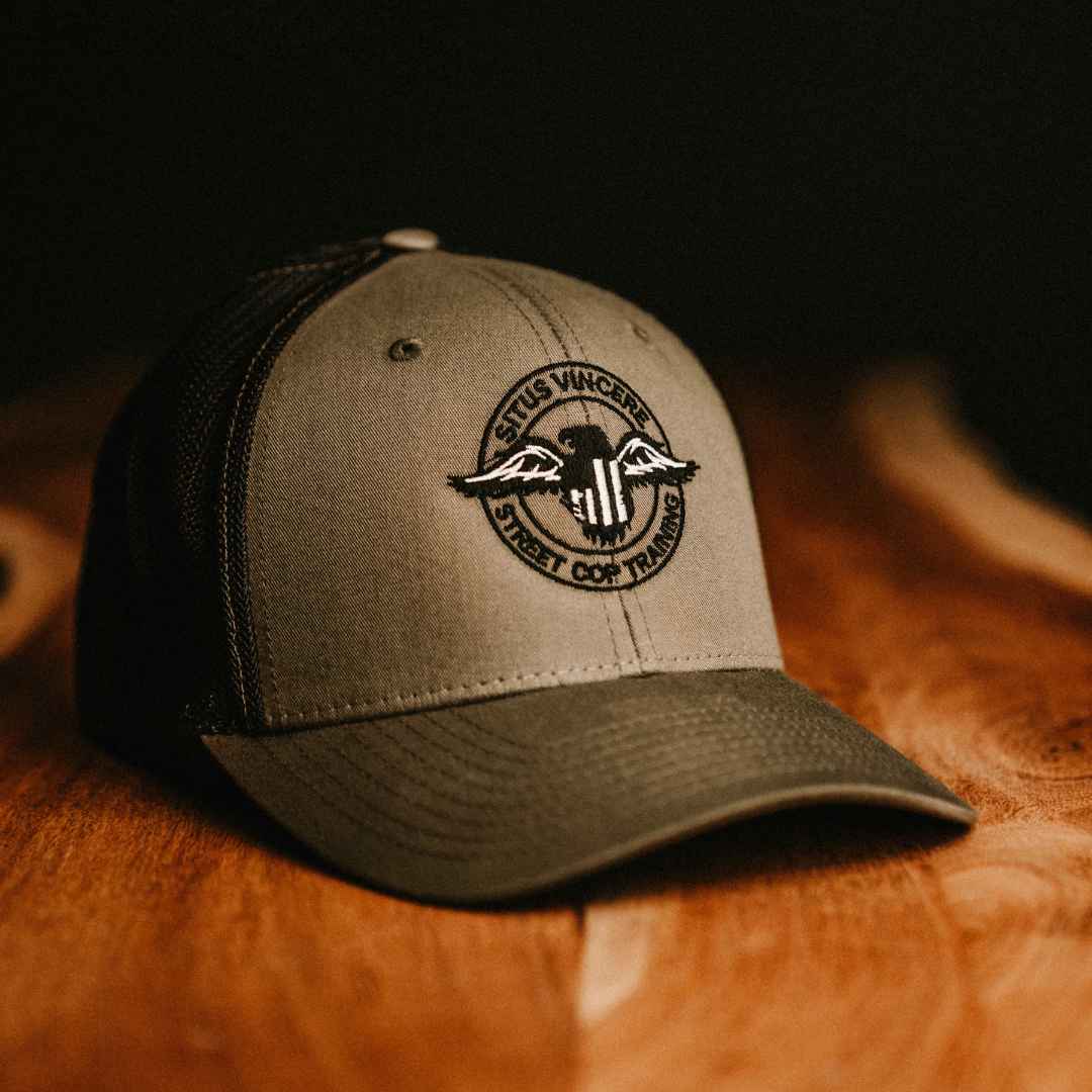 EMBLEM FLEXFIT HAT [BLK] L/XL